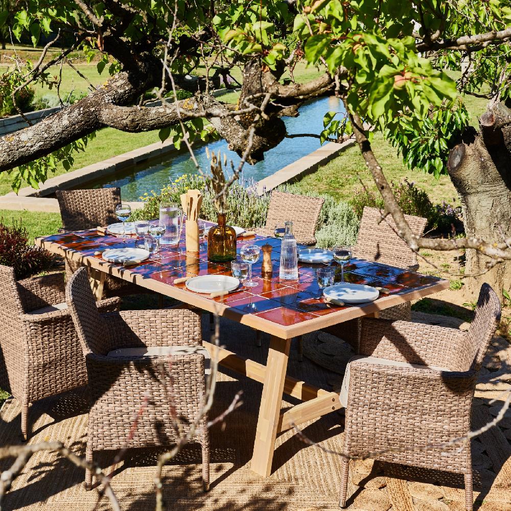 Conjunto Mesa Cerámica Terracota 205x105 Y 6 Sillas Apilables Ratán - Bisbal & Bolonia