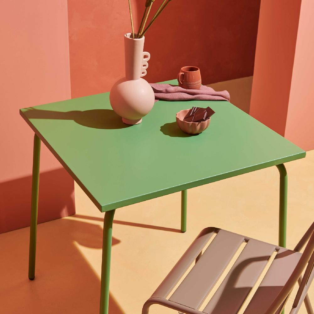 Mesa De Jardín Cuadrada De Metal Verde Cactus Palavas - Oviala