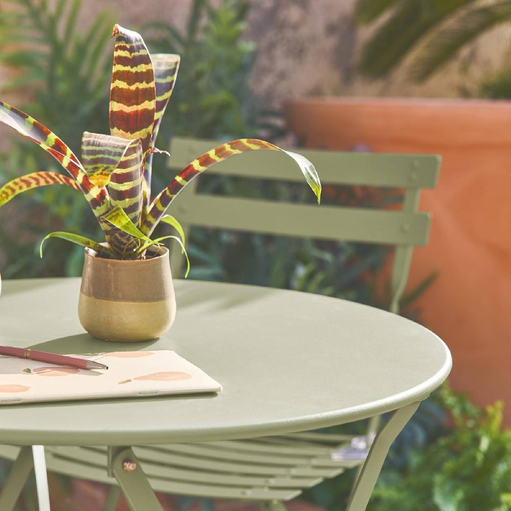 Mesa De Jardín Cuadrada Plegable De Metal 2 Sillas Emilia Verde Grisáceo 60x60x71 Cm