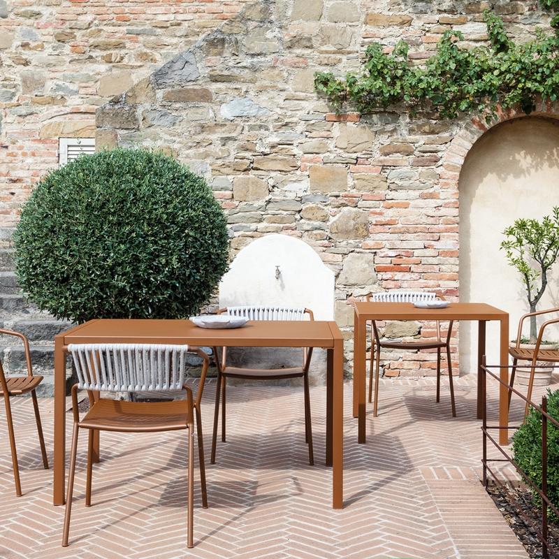 Mesa De Jardín Fija De Metal "Quatris" 80x60 Cm 75h Blanco Perla