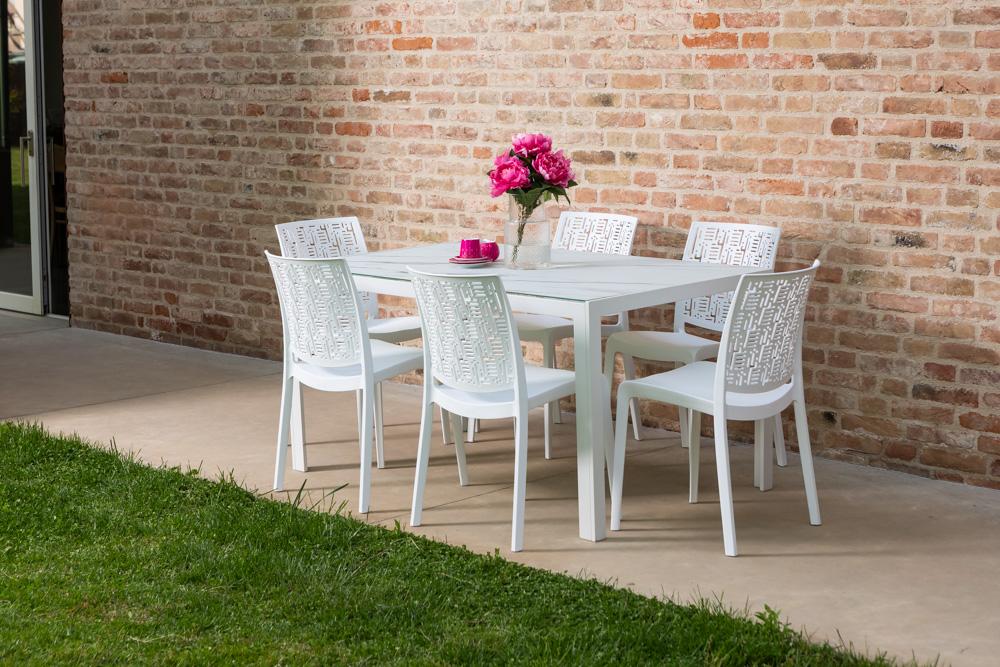 Mesa Rectangular 150x90 Cm Fija Con Estructura De Aluminio Y Tablero De Vidrio Decorado Milo Para Interior/exterior Mármol Blanco/blanco