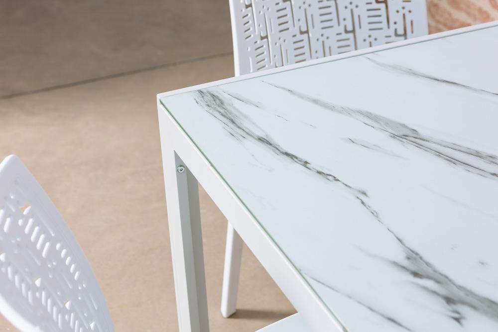 Mesa Rectangular 150x90 Cm Fija Con Estructura De Aluminio Y Tablero De Vidrio Decorado Milo Para Interior/exterior Mármol Blanco/blanco