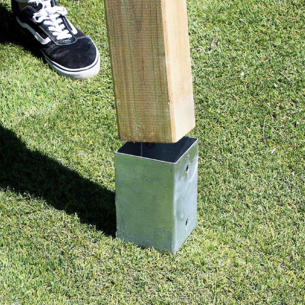 Piqueta Especial Para Poste De Madera En Acero Galvanizado