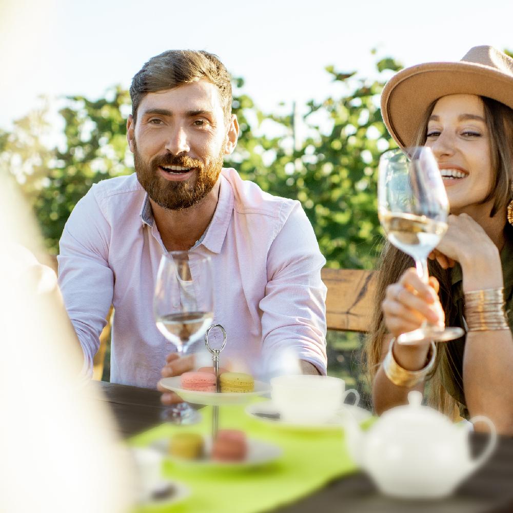 Relaxdays Mesa Jardín Cuadrada Efecto Madera Mesita Terraza Patio 74 5 X 77 5 X 77 5 Cm Mesilla Balcón Marrón