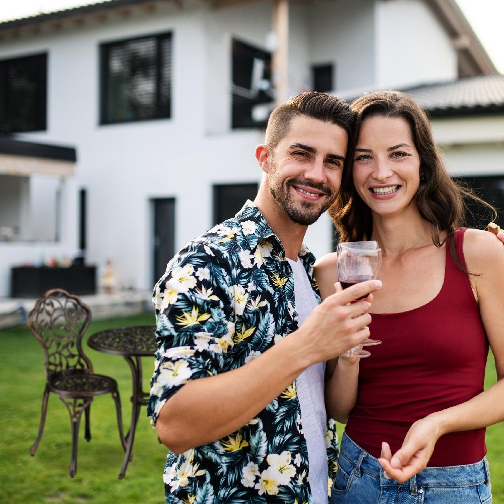 Relaxdays Mobili Da Balcone Set Da 3 Tavolino Con 2 Sedie Decorativi Alluminio Da Bistrot HxD: 65x60 Cm Bronzo