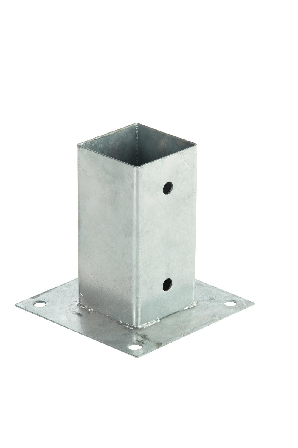 Soporte de metal para poste de 7x7 cm para atornillar al suelo