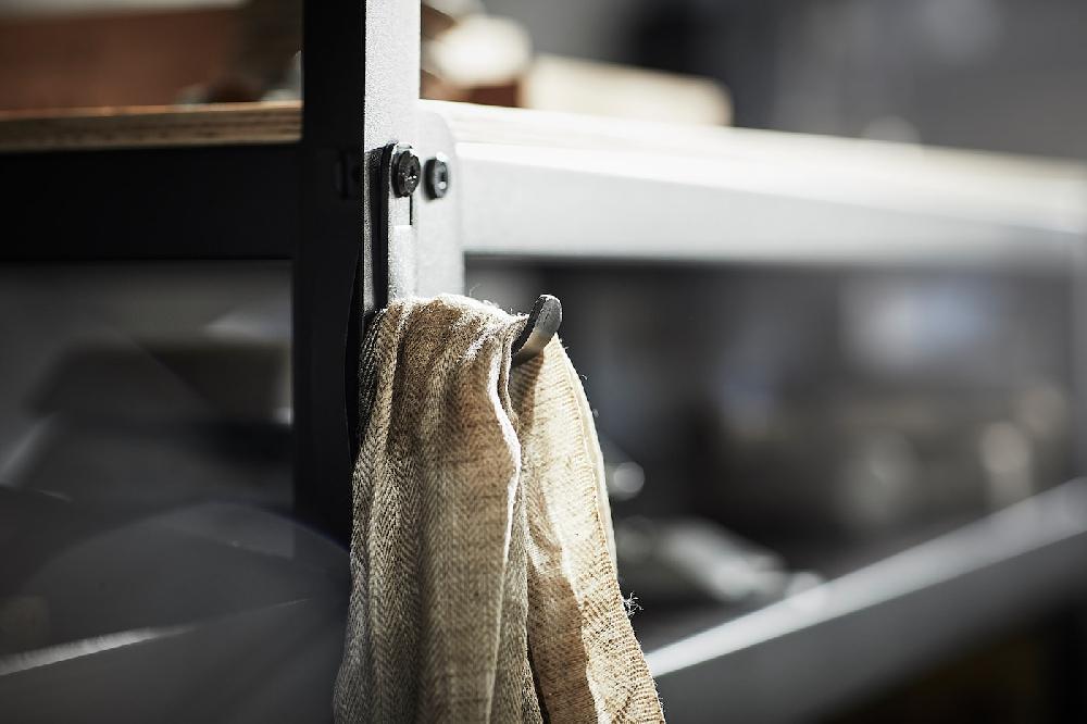 IKEA BROR Gancho Para Poste Negro 7x5x3 Cm 2 Unidad