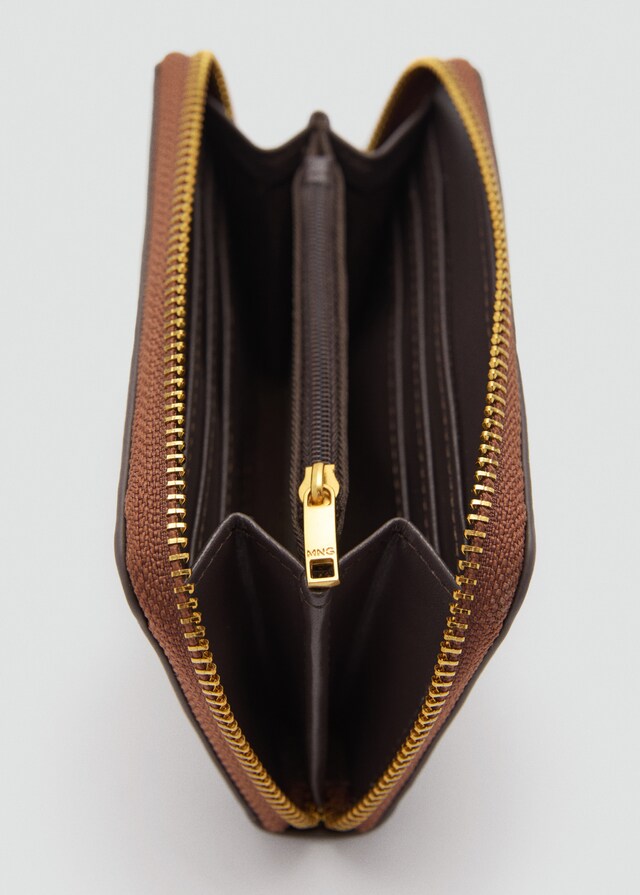 Mango Billetera Estampado Logo