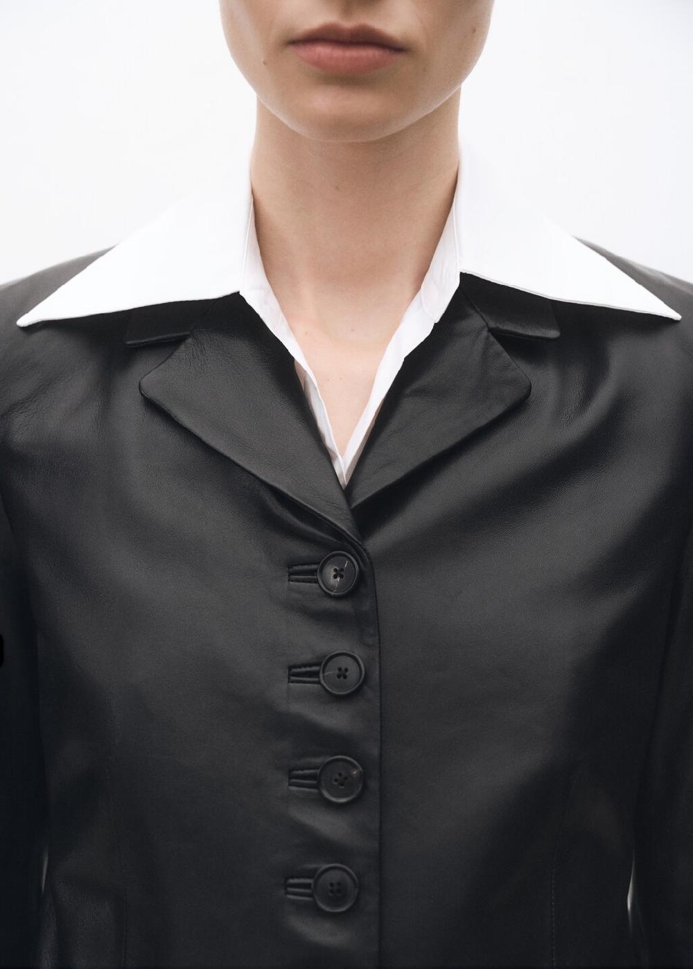 Mango Blazer piel botones