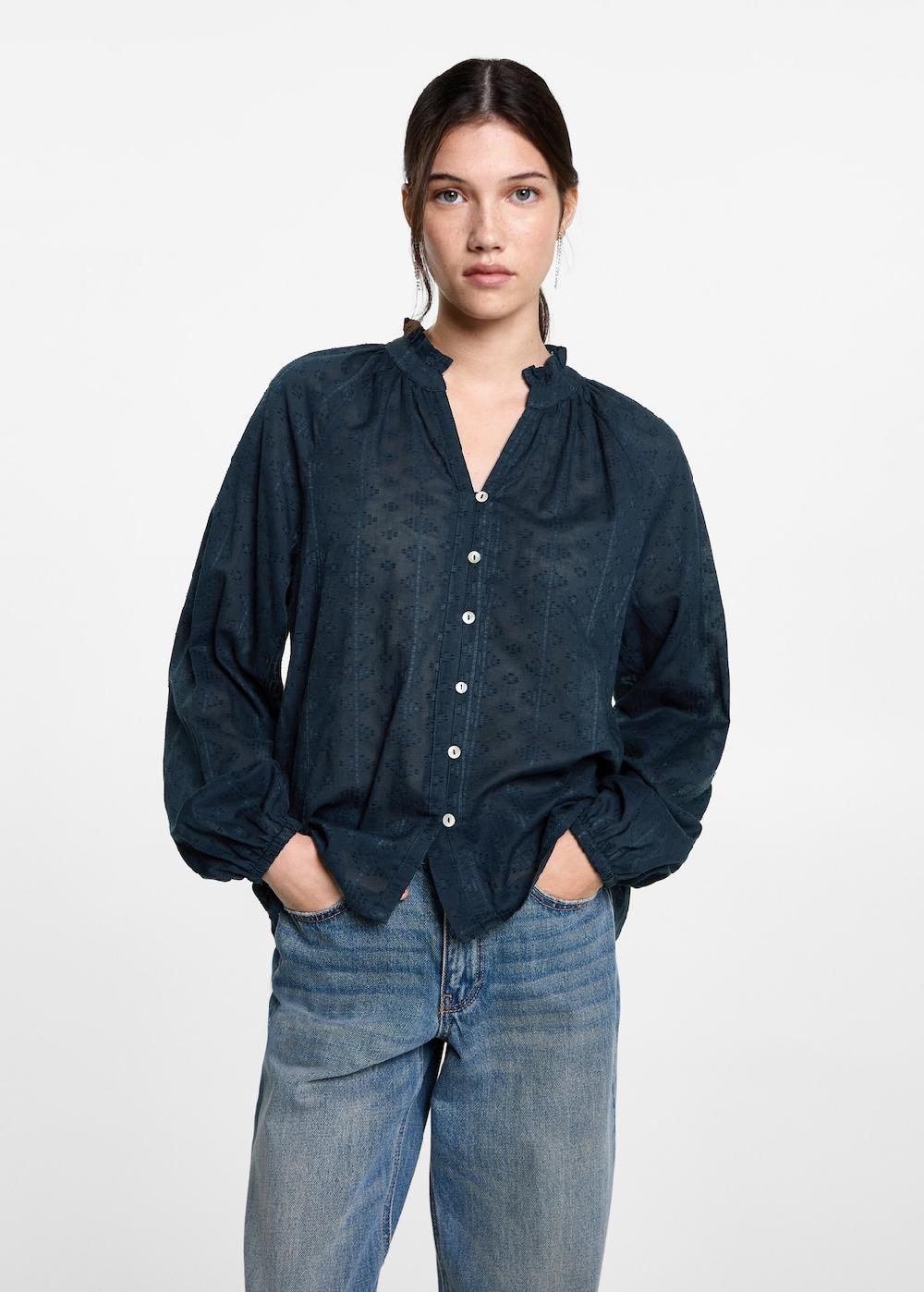 Mango Blusa bordada textura