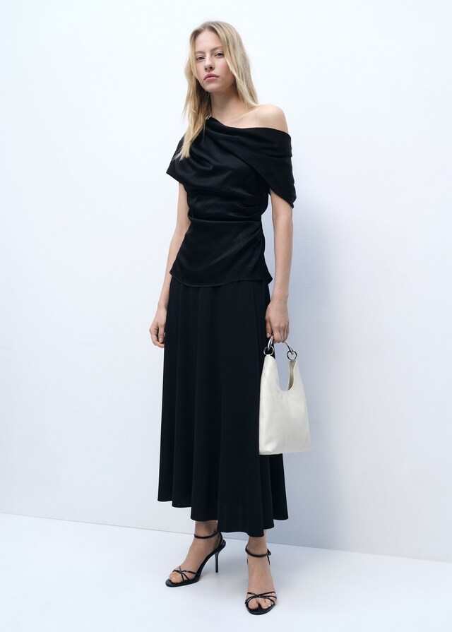 Mango Blusa Drapeada Manga Corta