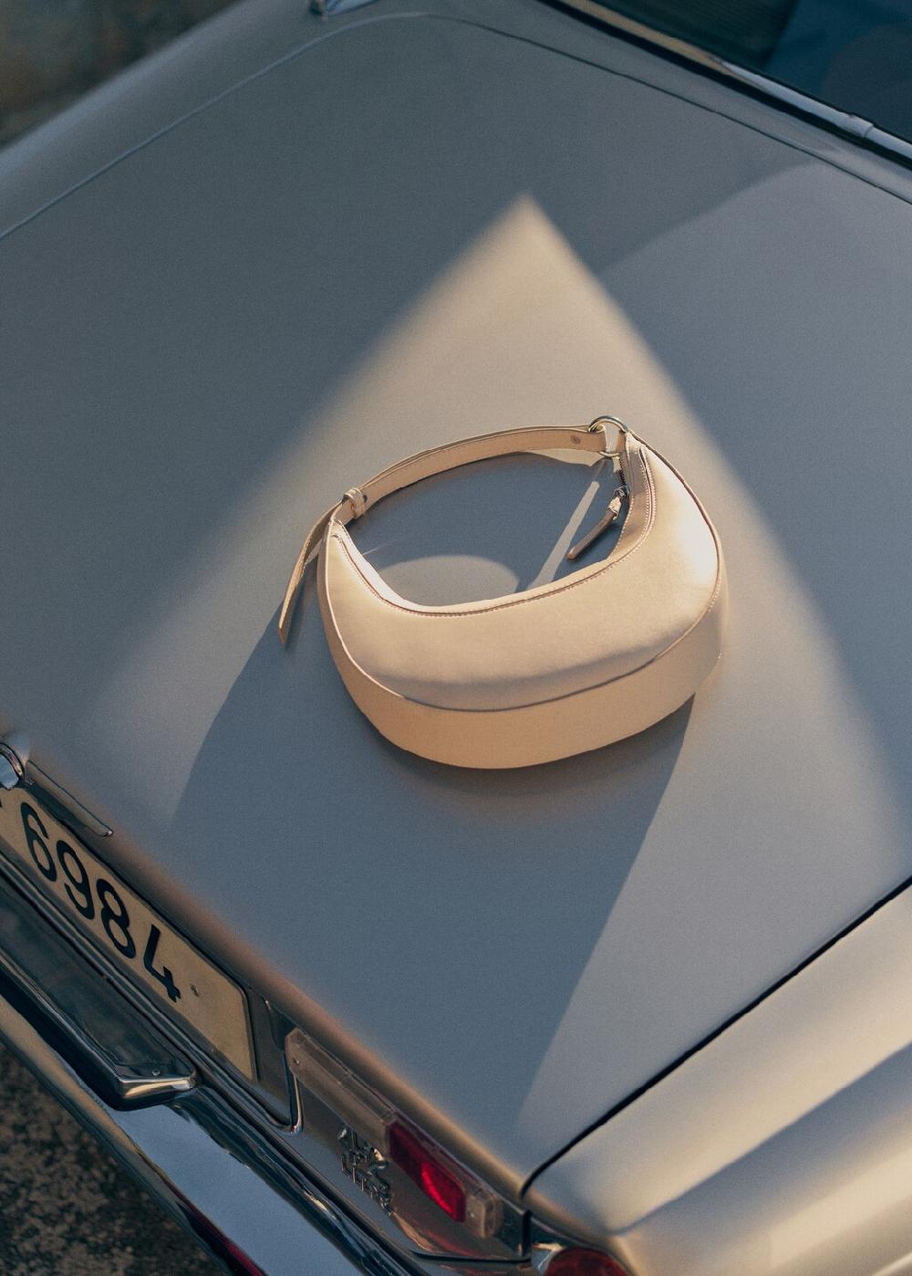 Mango Bolso hombro ovalado