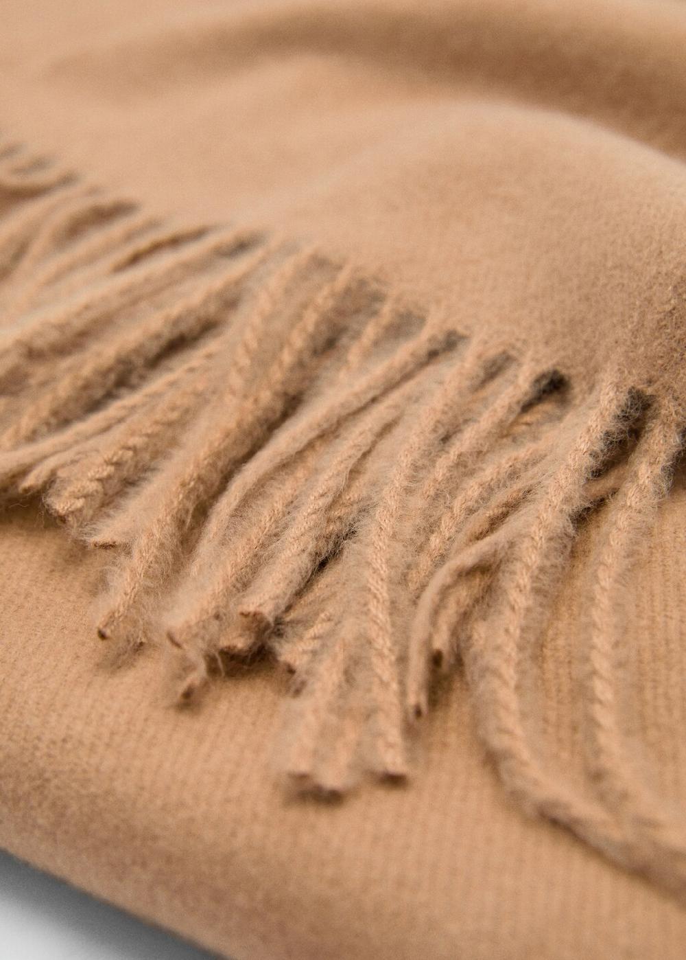 Mango Bufanda terminaciones flecos