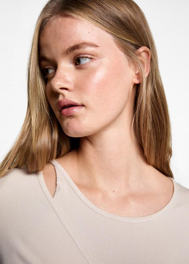 Mango Camiseta Cruzada Lazo