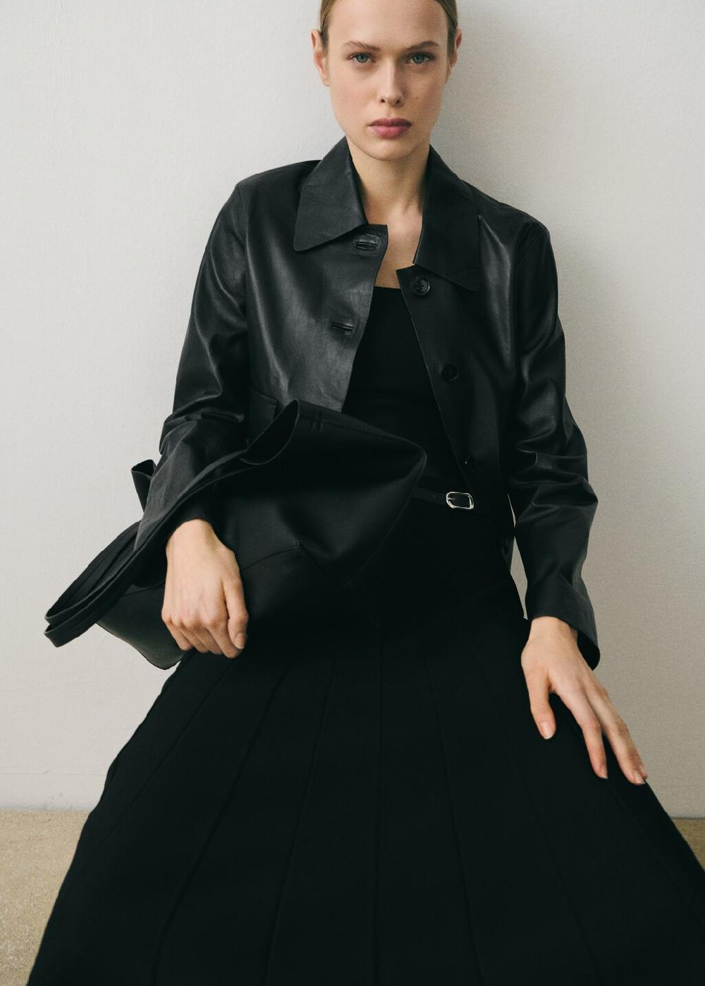 Mango Chaqueta piel botones