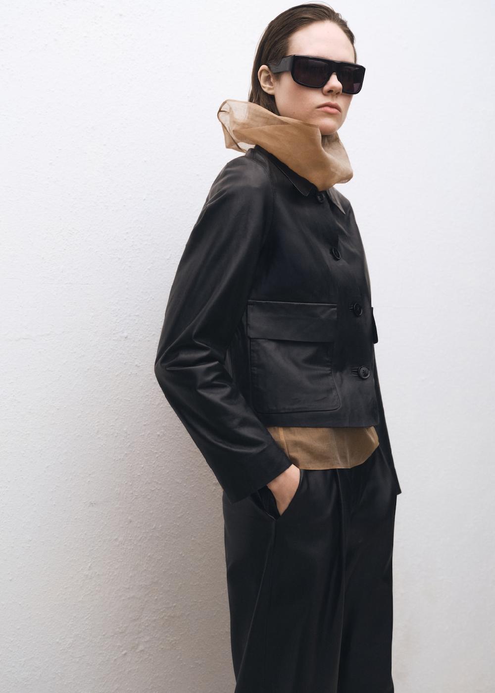 Mango Chaqueta piel botones