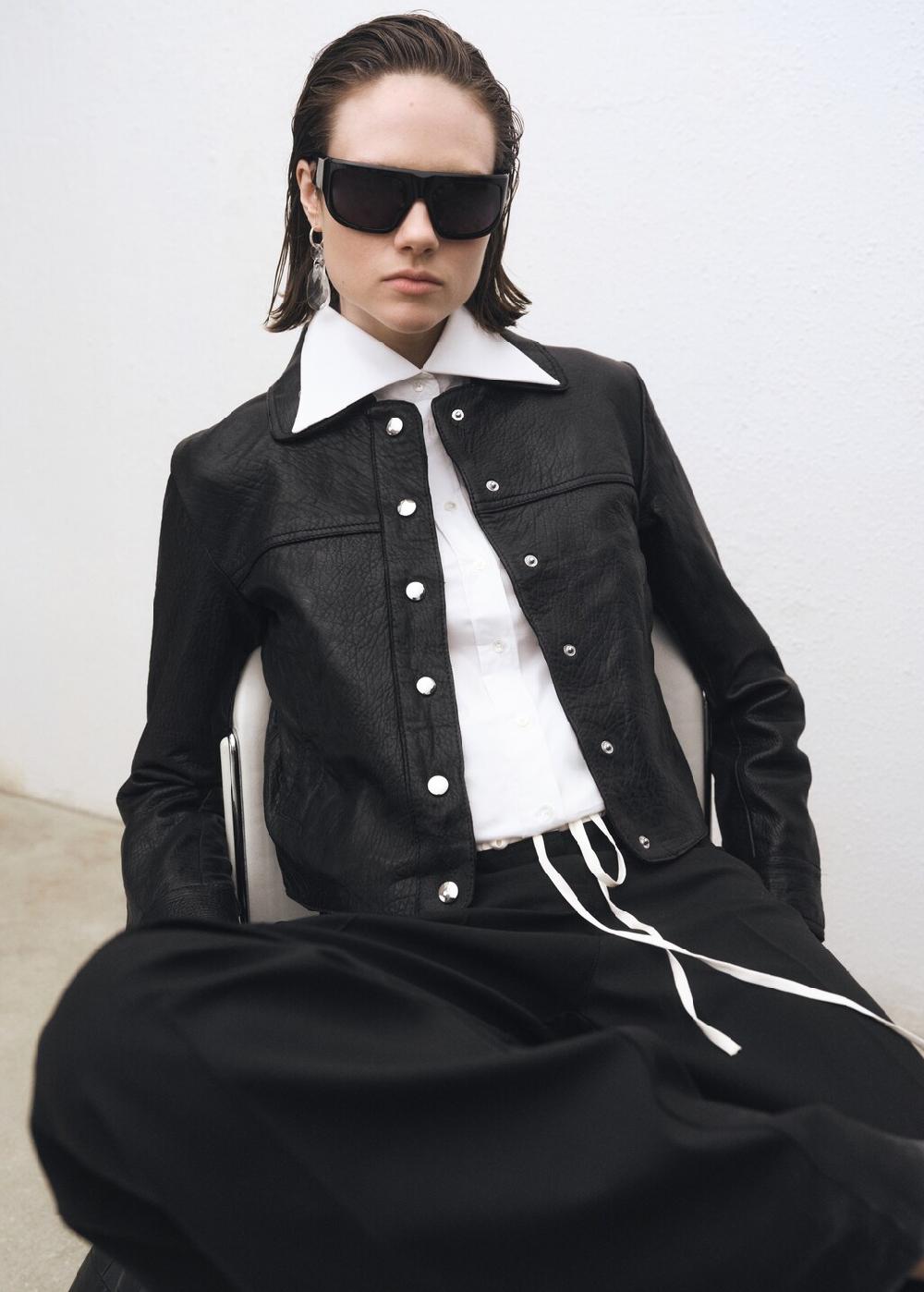 Mango Chaqueta piel solapas