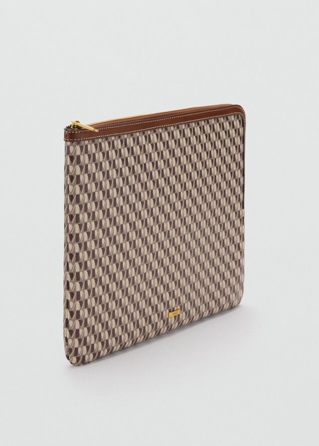 Mango Funda Ordenador Estampado Logo