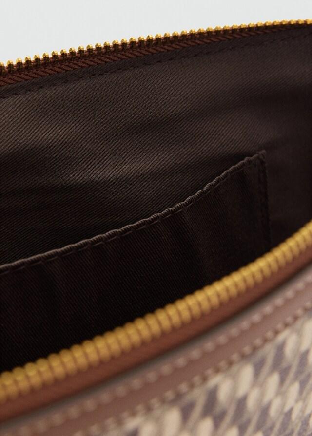 Mango Funda Ordenador Estampado Logo