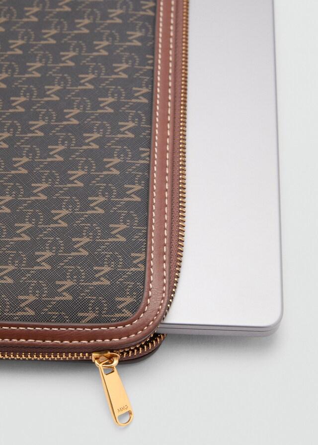 Mango Funda Portátil Estampado Logo
