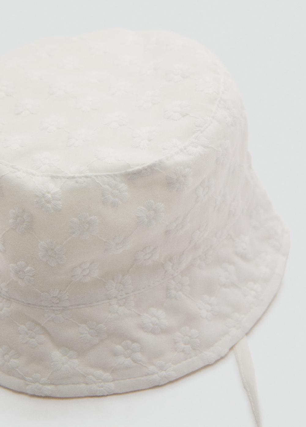 Mango Gorro bucket bordado