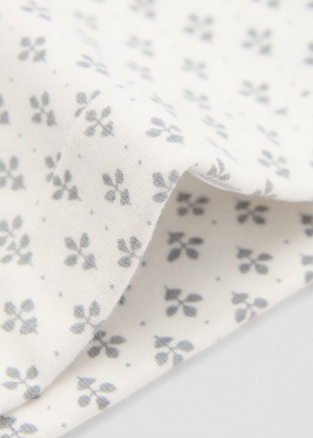 Mango Gorro Detalle Nudo