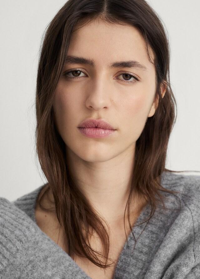 Mango Jersey Punto Cuello Pico Liso