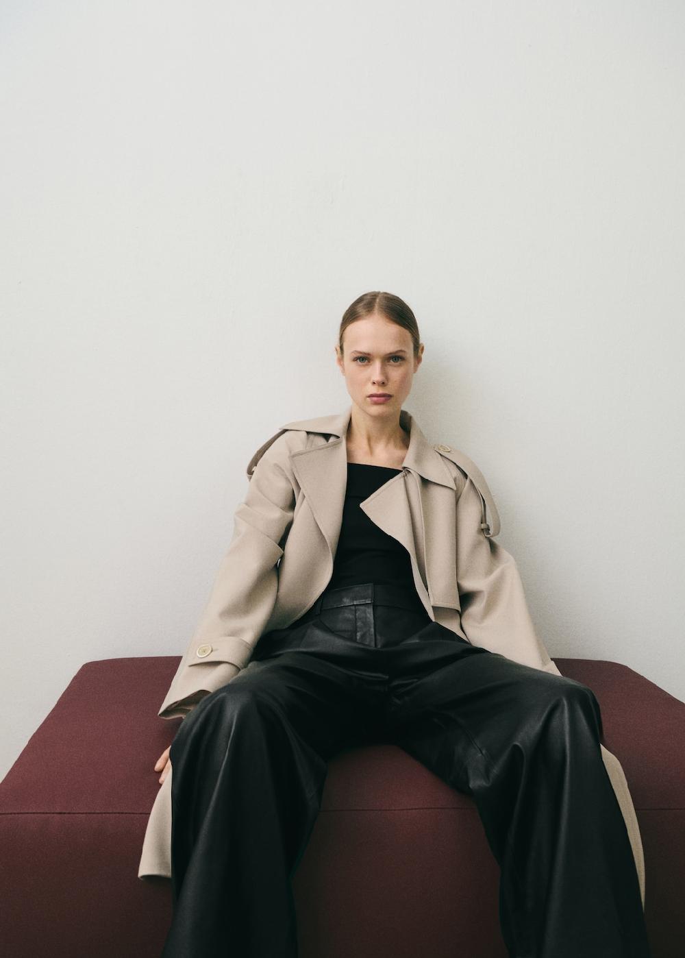 Mango Pantalón recto piel detalle pinzas