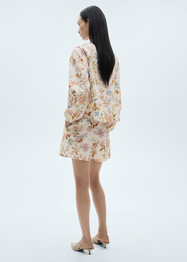 Mango Shorts Pinzas Floral