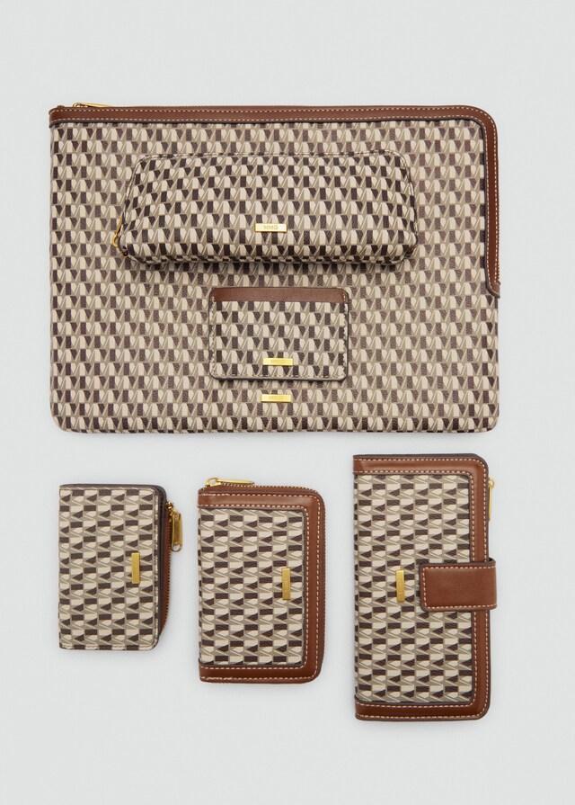 Mango Tarjetero Estampado Logo