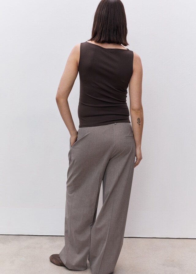 Mango Top Cuello Barco Fruncidos