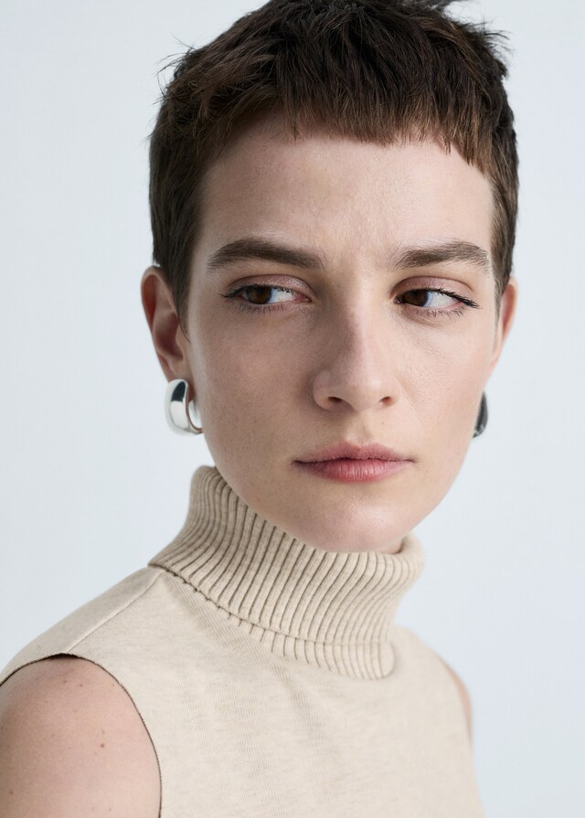 Mango Top Punto Cuello Alto