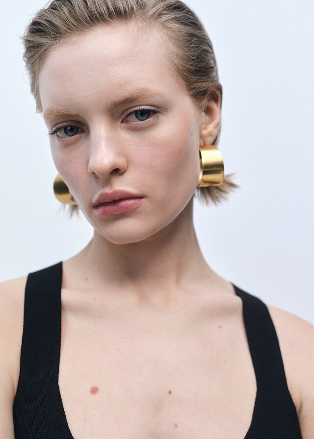 Mango Top Punto Evasé Espalda Abierta