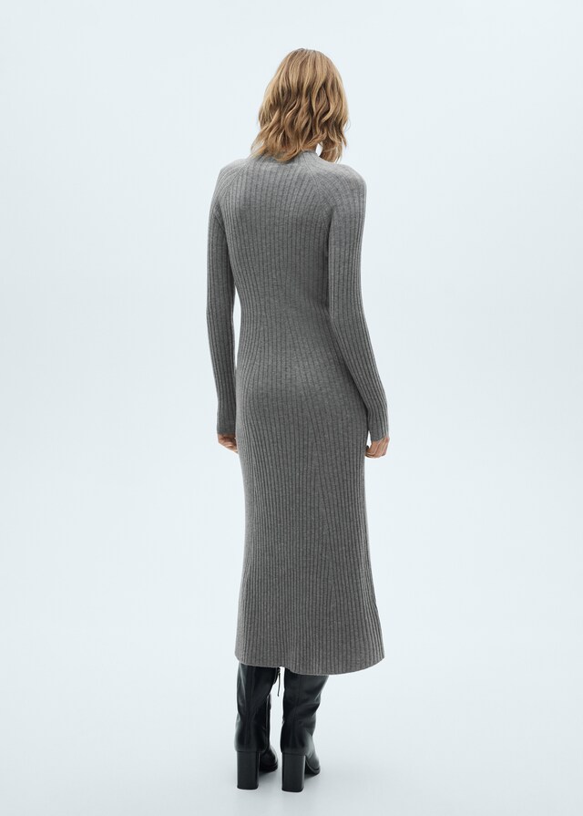 Mango Vestido Punto Evasé Cuello Perkins