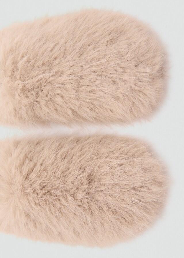 Mango Zapatilla Efecto Pelo