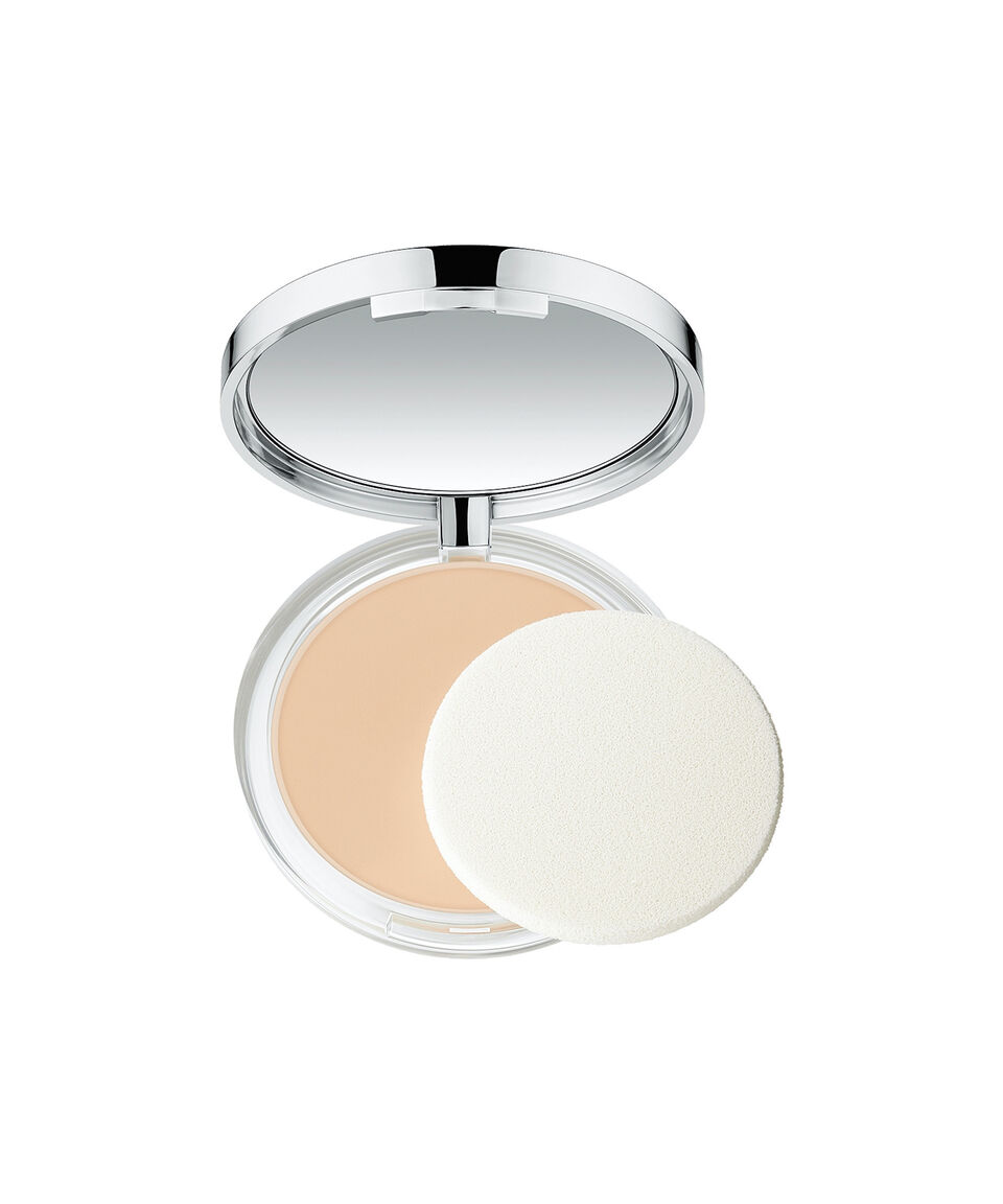 Clinique Base de maquillaje en polvo Almost Powder Makeup SPF 15 10 gr