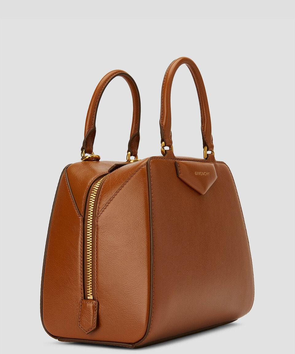 Givenchy Bolso Mini Satchel En Piel Antigona Cube Mujer