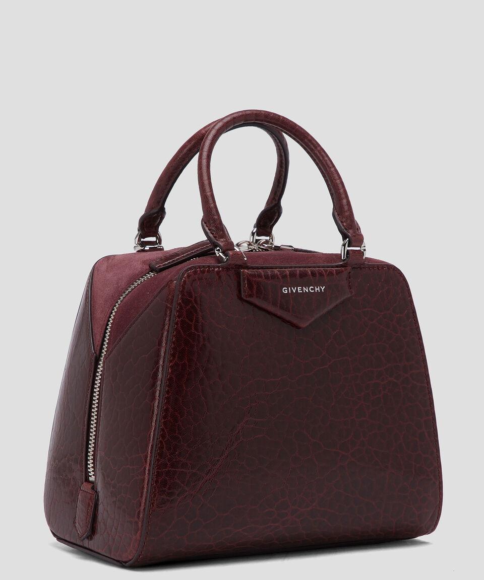 Givenchy Bolso Satchel Antigona Cube En Cuero Mujer