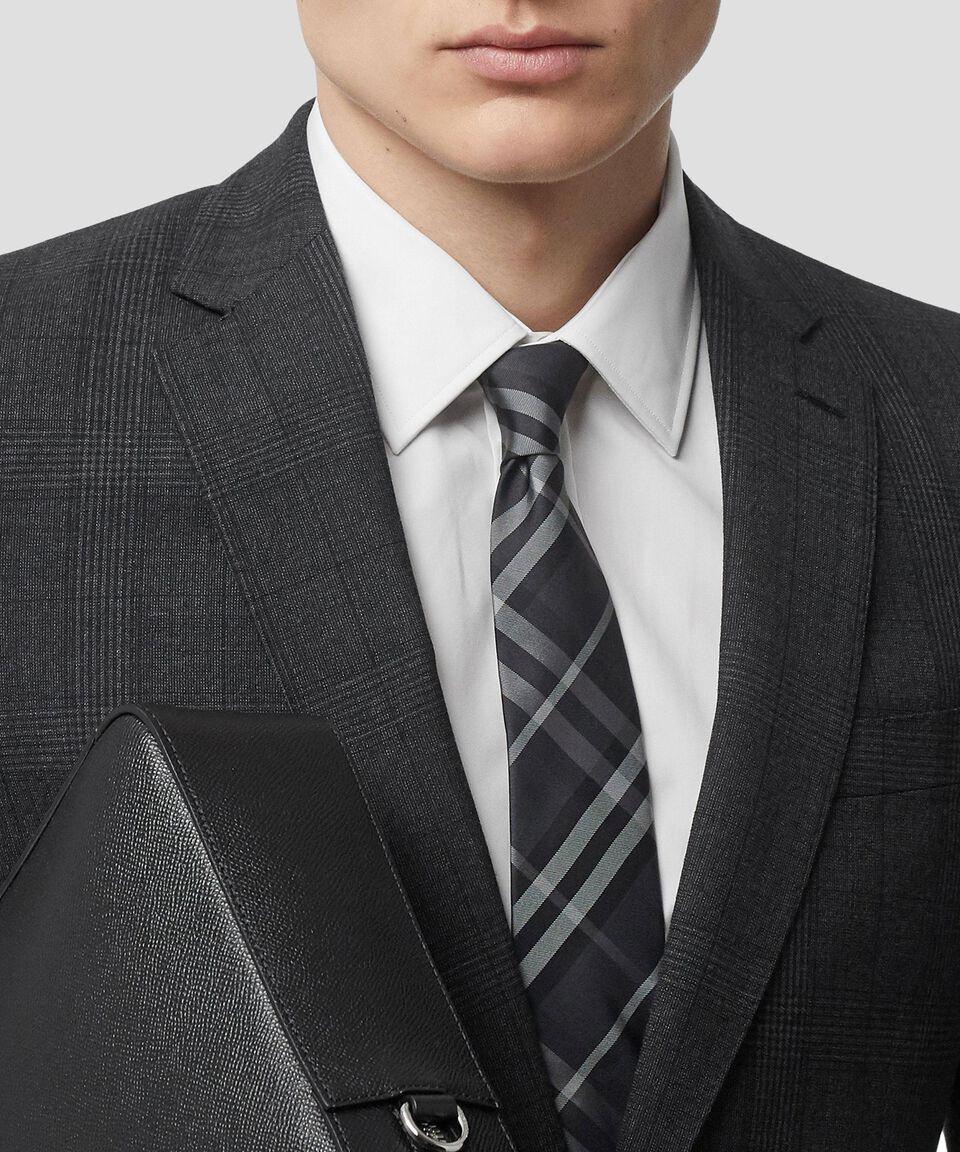 Burberry Corbata Ancha En Seda Gris Con Cuadros