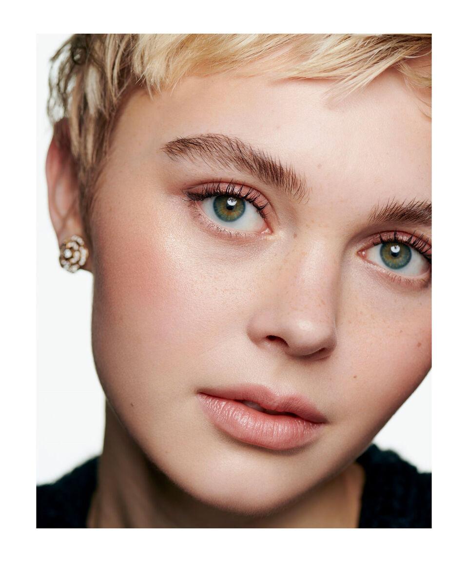 Chanel CHANEL LES BEIGES POUDRE BELLE MINE ENSOLEILLÉE 15 G