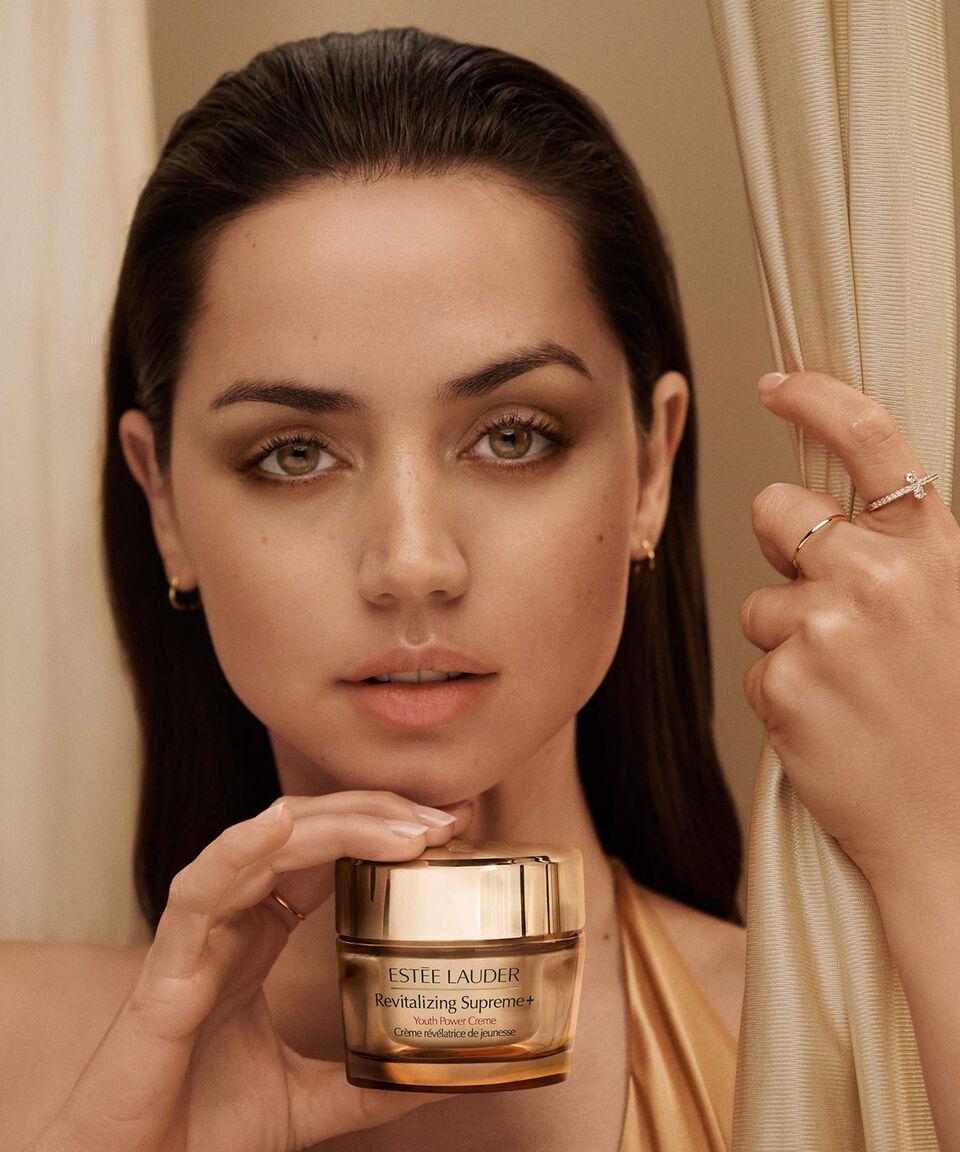 Estée Lauder Crema Hidratante Multi-Acción Revitalizing Supreme+ Youth Power 50 Ml