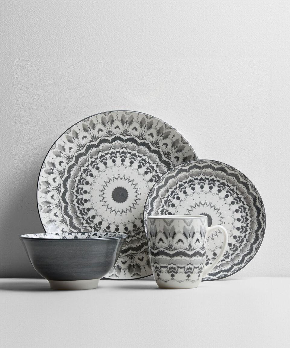 Crown Baccara Vajilla 16 piezas Yantra