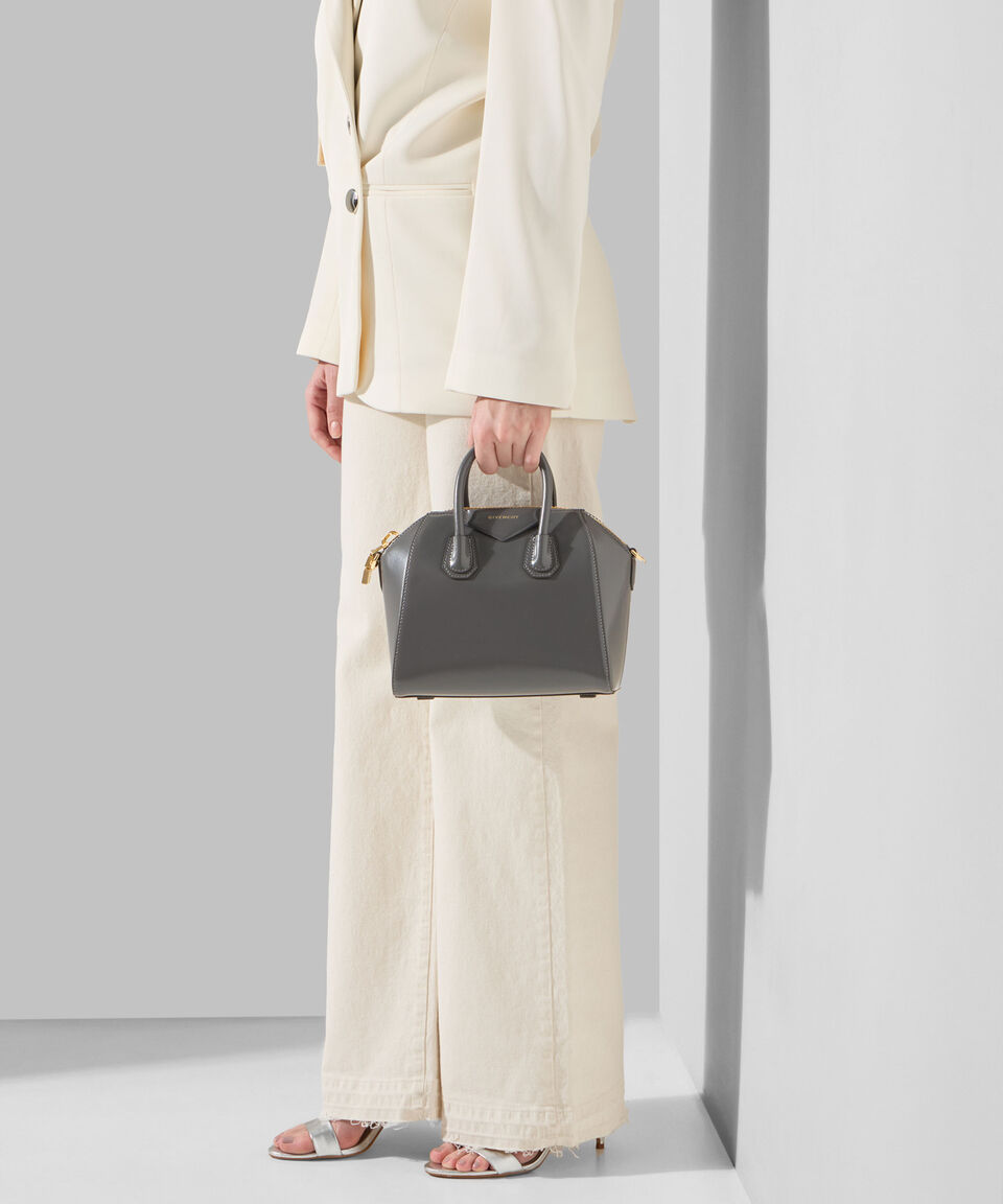 Givenchy Bolsa Satchel Antigona En Piel Mujer