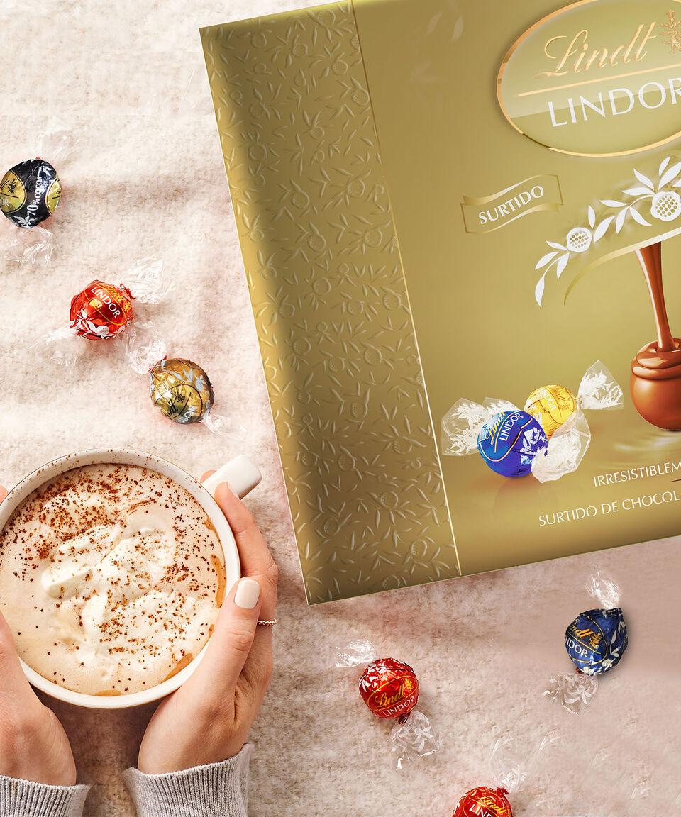 Lindt Chocolate Lindor Gift Box Surtido 288 G