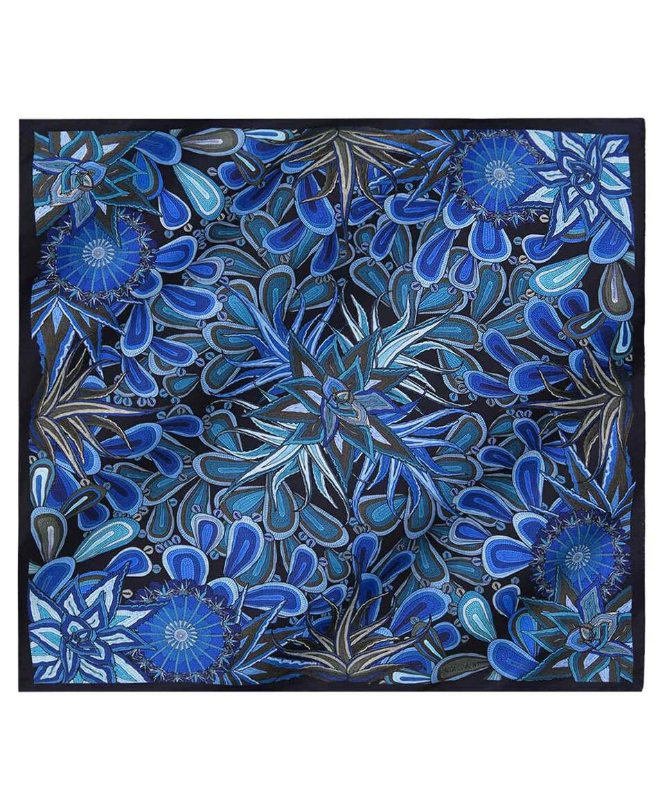 Pineda Covalin Mascada azul Santuario Cactáceas Mujer