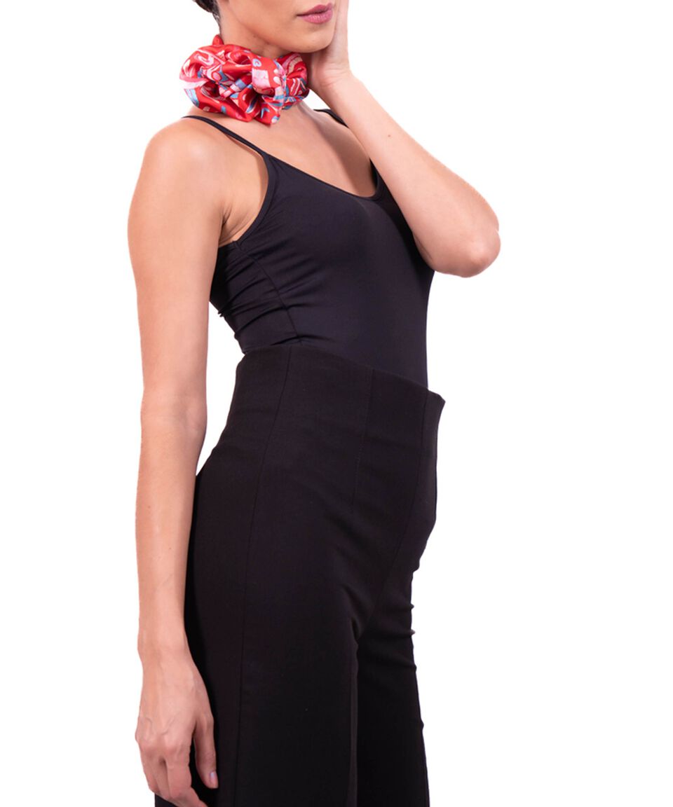 Pineda Covalin Mascada Roja Brillante Quetzalcóatl Mujer