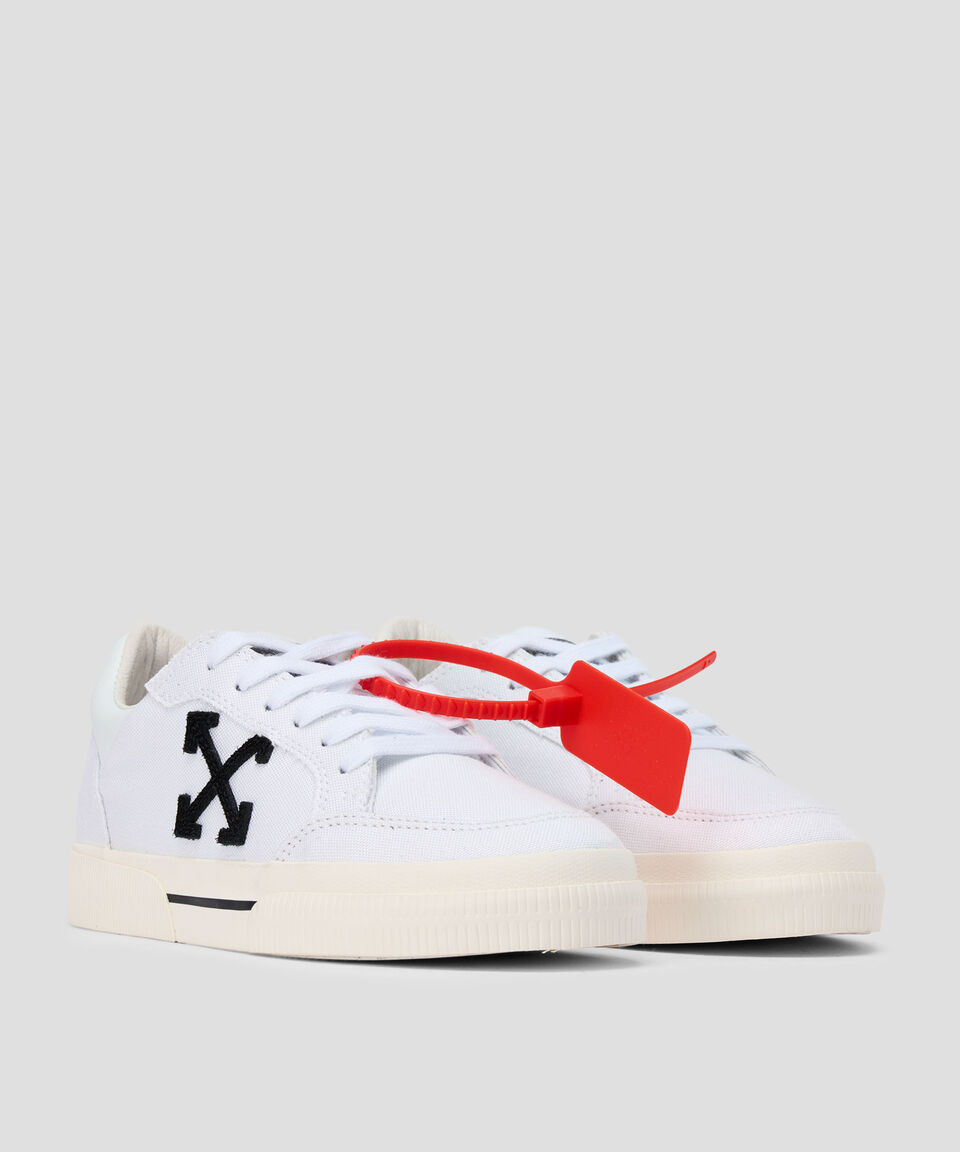 Off-White Tenis Casuales New Low Vulcanized Mujer