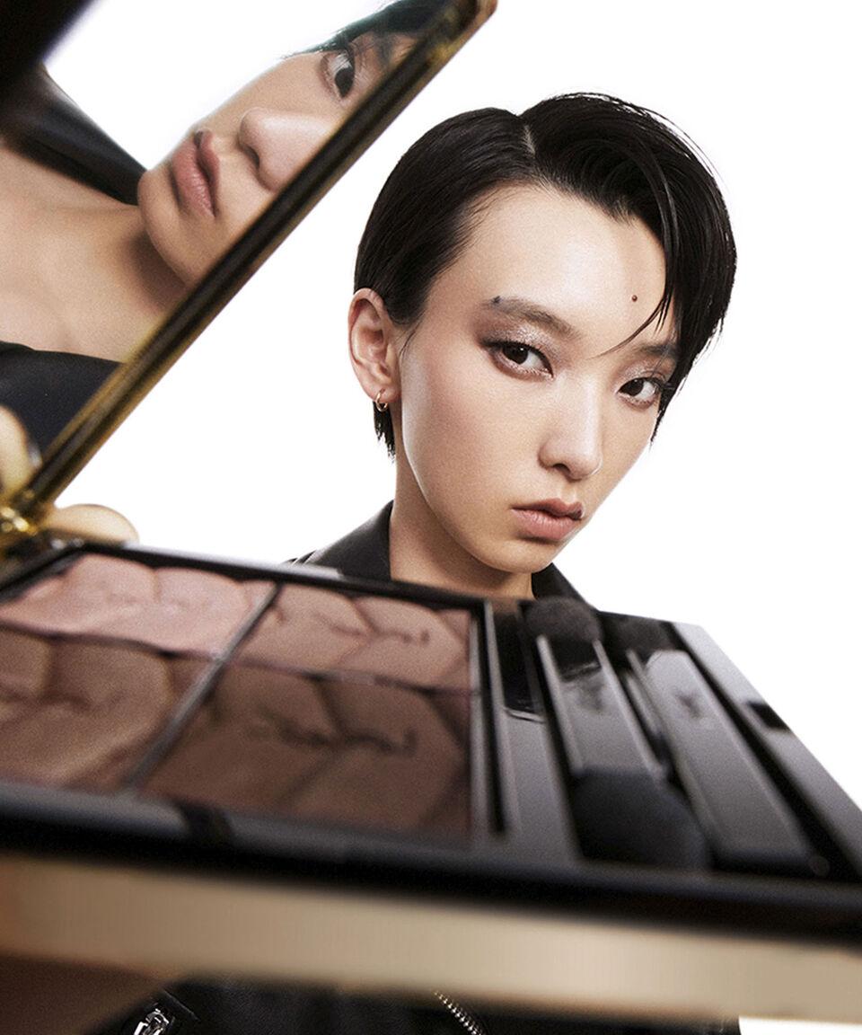 Yves Saint Laurent Paleta De Sombras Couture Mini Clutch 5 Gr