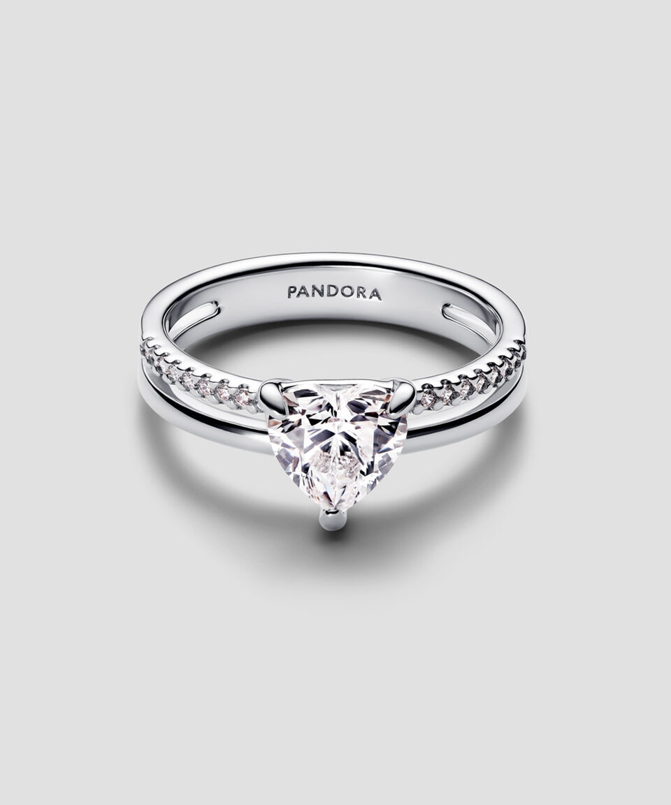 Pandora Anillo en plata .925 corazón Mujer