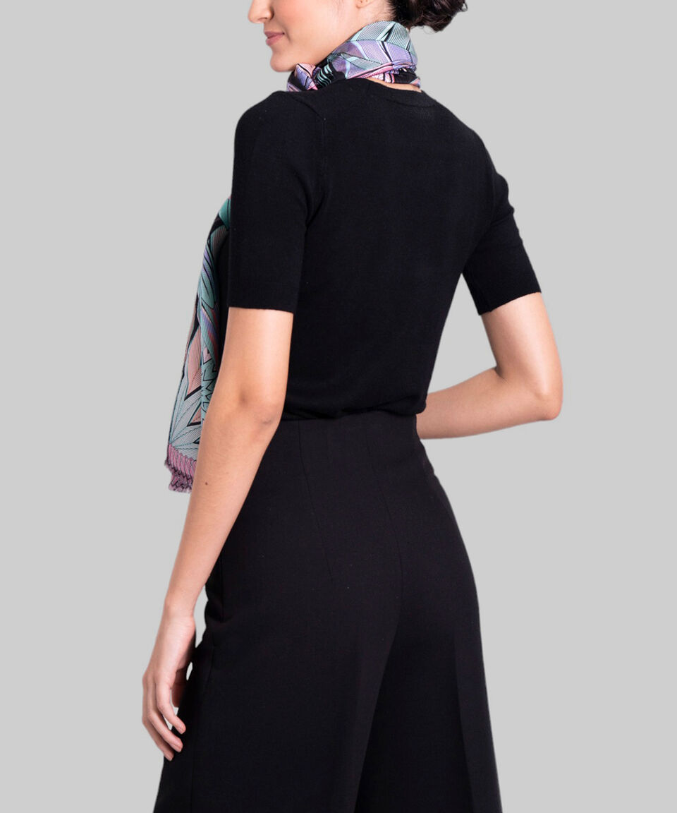 Pineda Covalin Chalina De Guacamaya Mujer